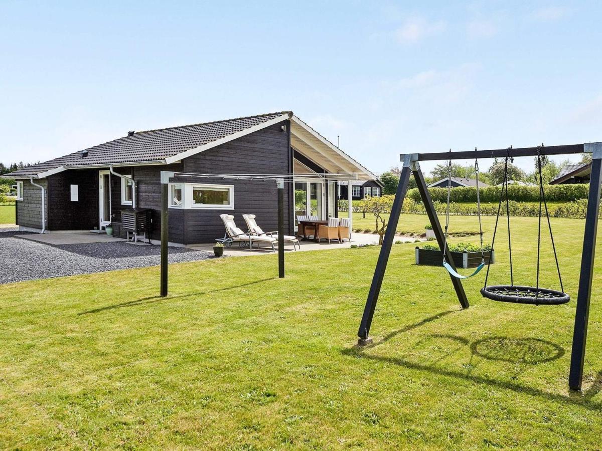 7 Person Holiday Home In Nordborg Eksteriør bilde