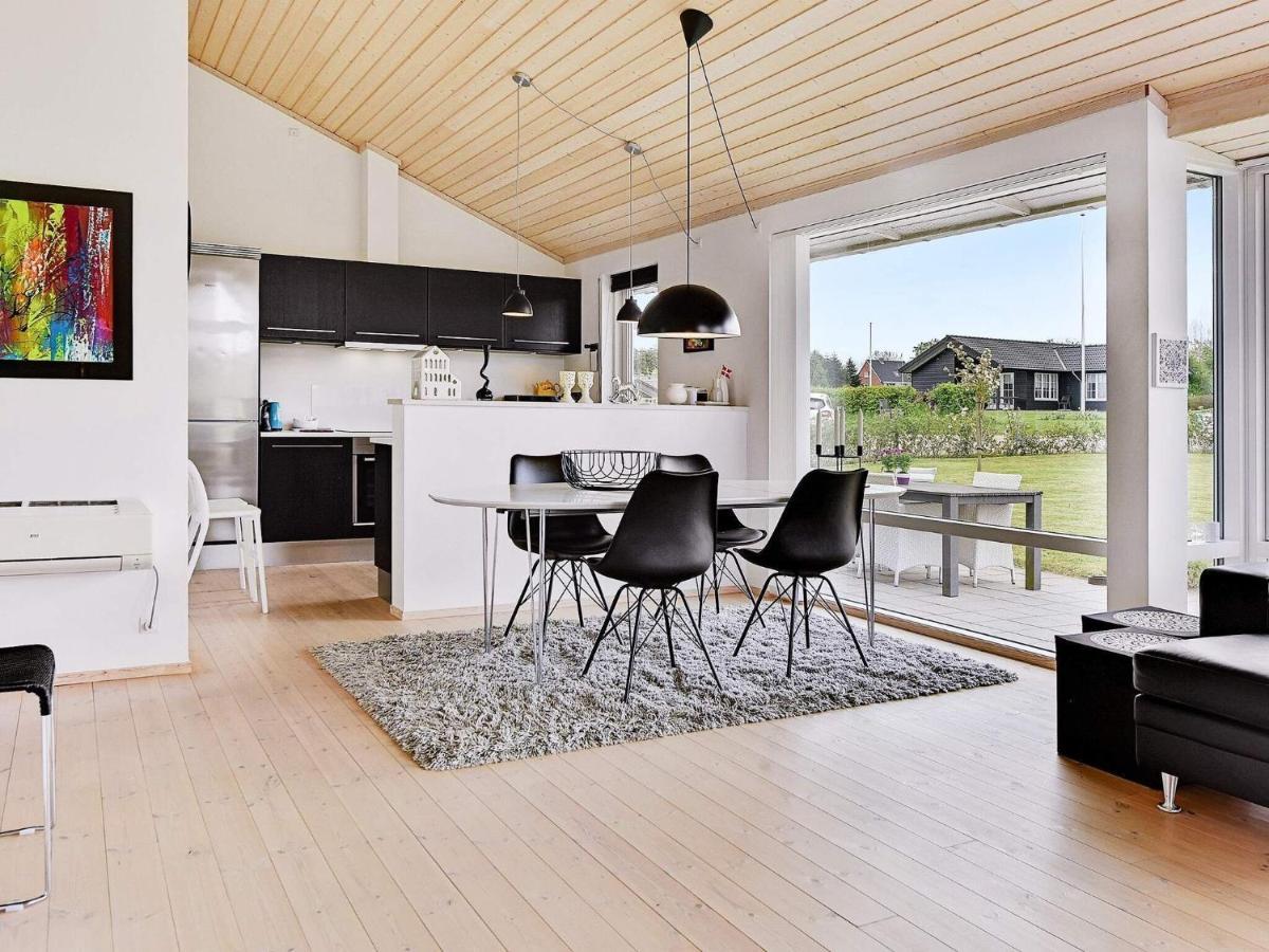 7 Person Holiday Home In Nordborg Eksteriør bilde