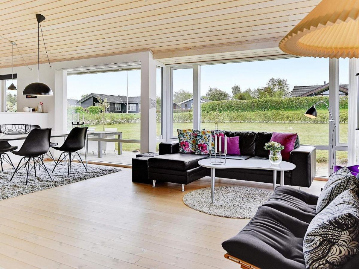 7 Person Holiday Home In Nordborg Eksteriør bilde
